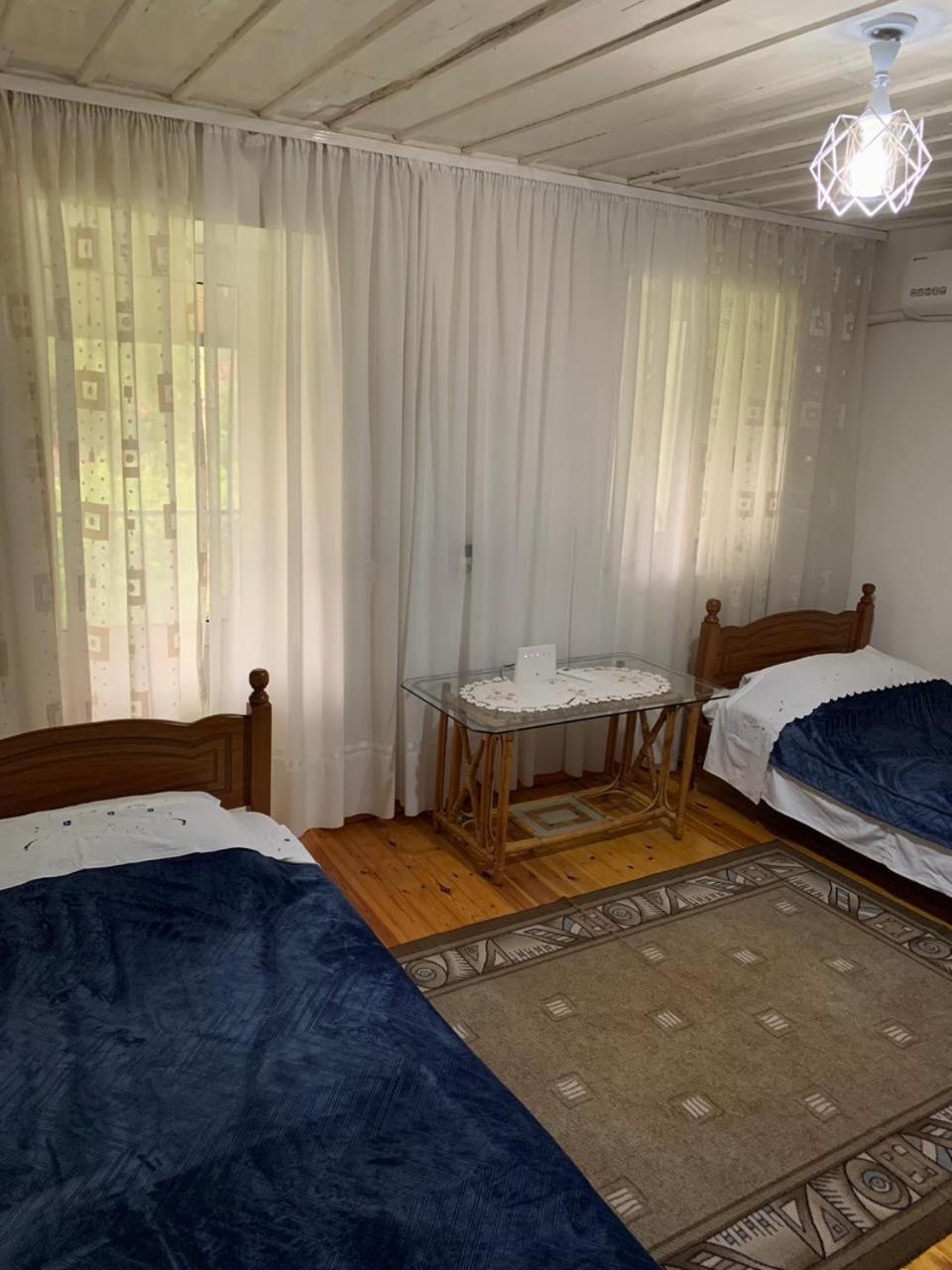 Geri Guesthouse Gjirokastër Buitenkant foto